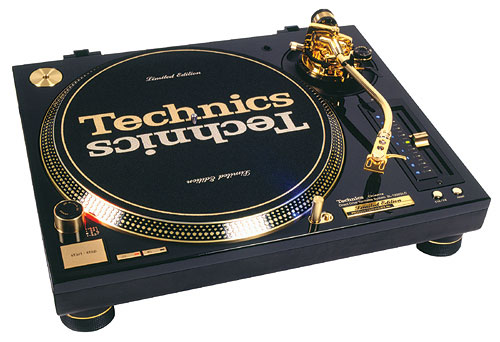 TECHNICS SL-1200GLD Direct Drive Turntable